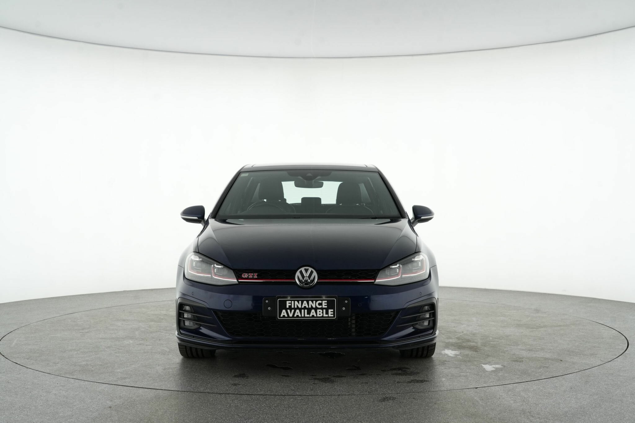 Volkswagen Golf image 3