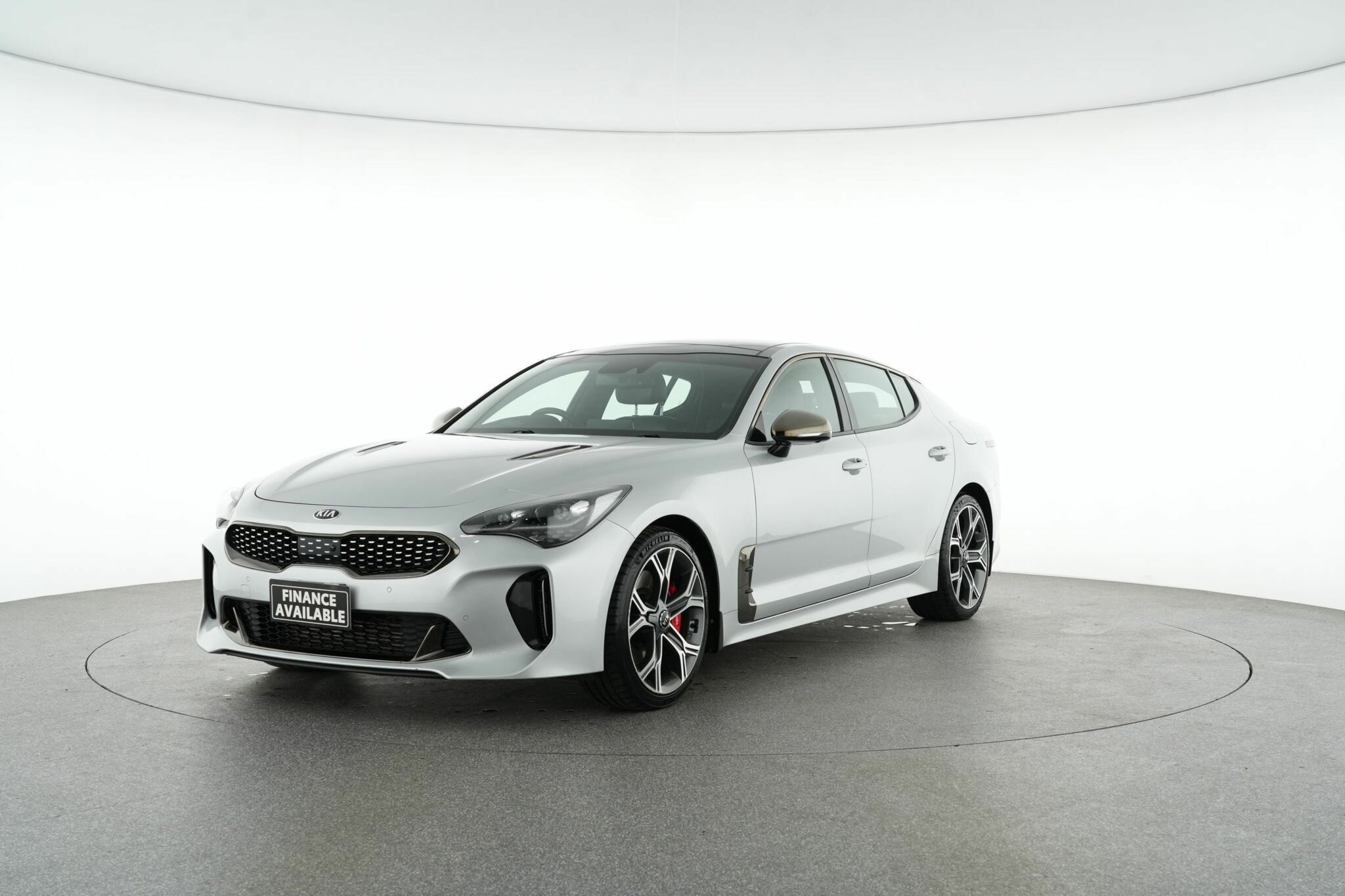 Kia Stinger image 4