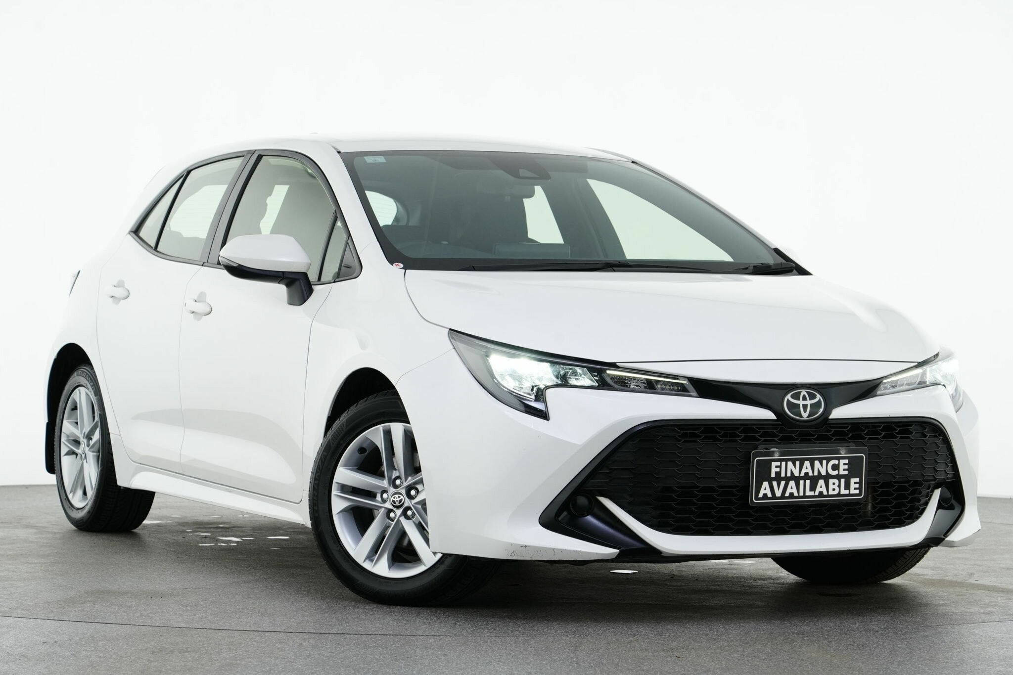 Toyota Corolla image 1