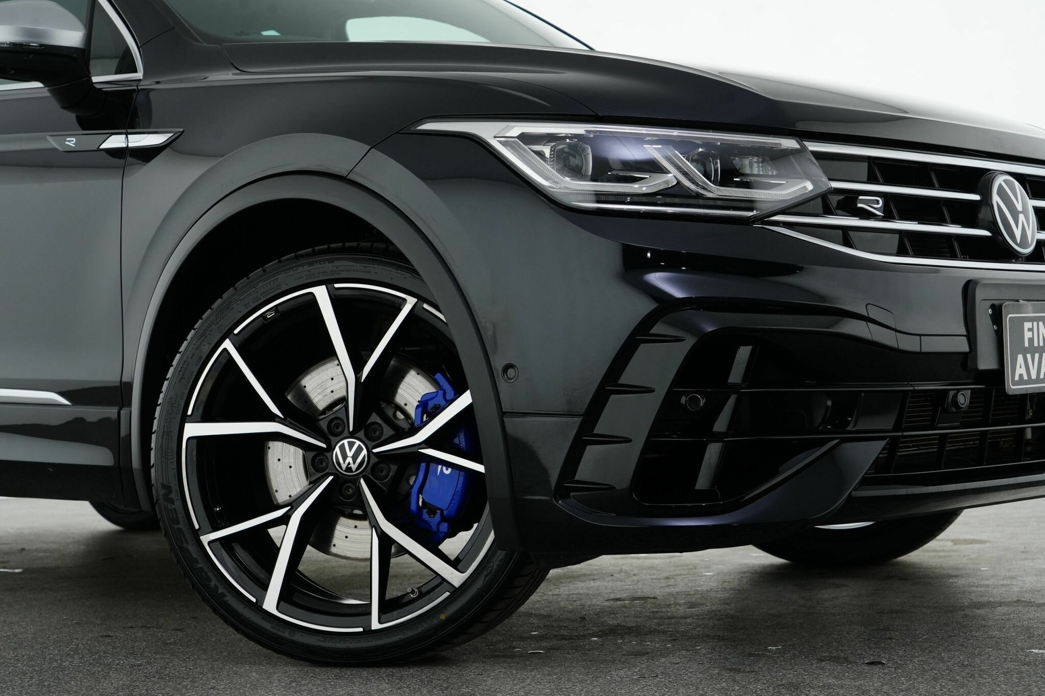 Volkswagen Tiguan image 2