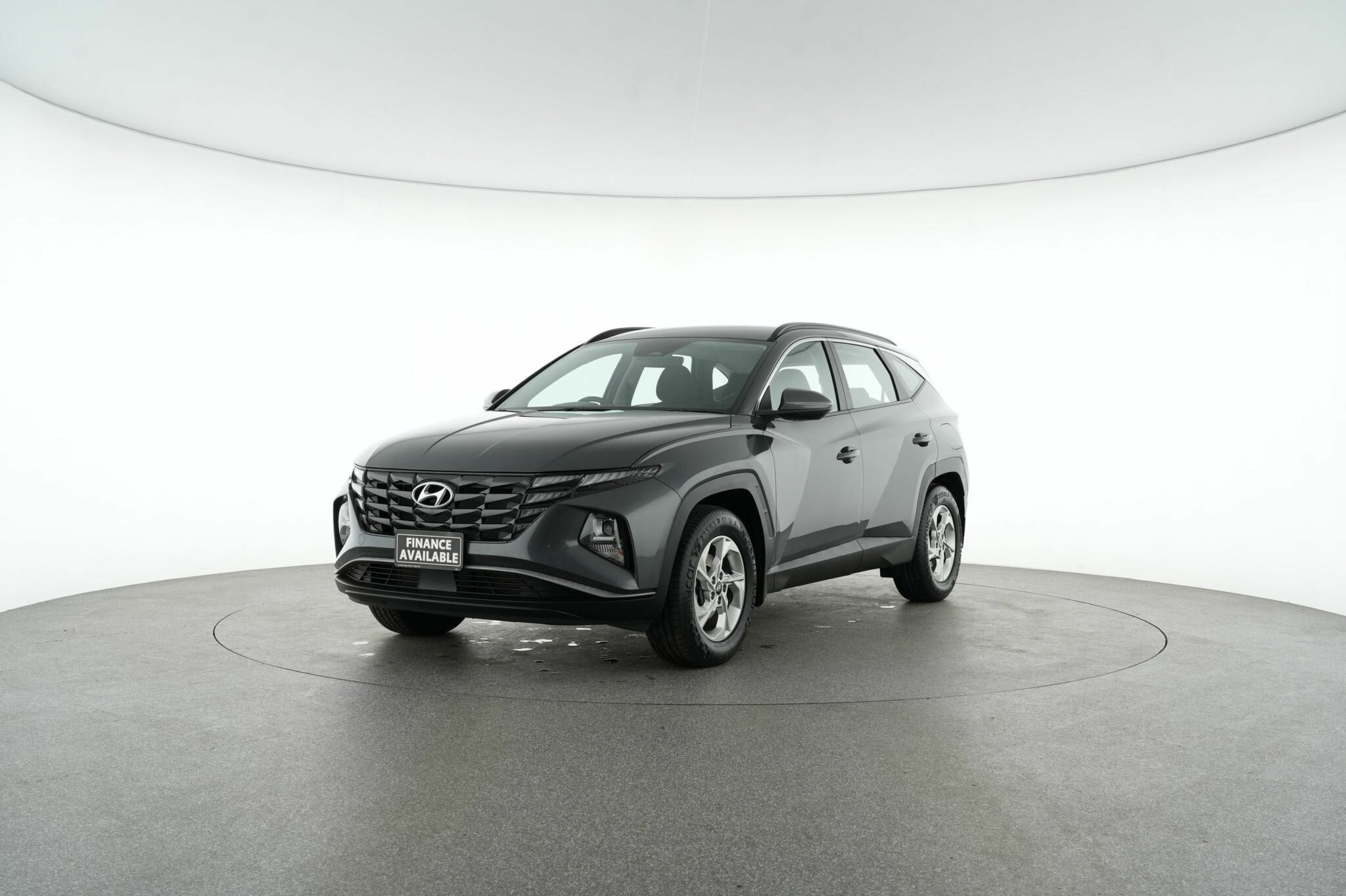 Hyundai Tucson image 4