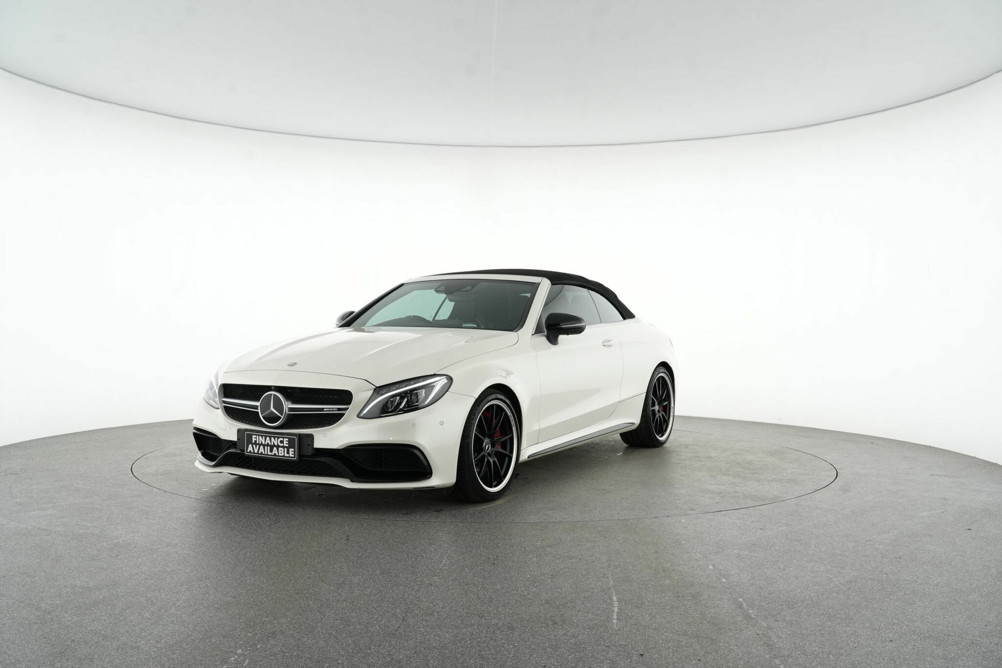 Mercedes Benz C-class image 4