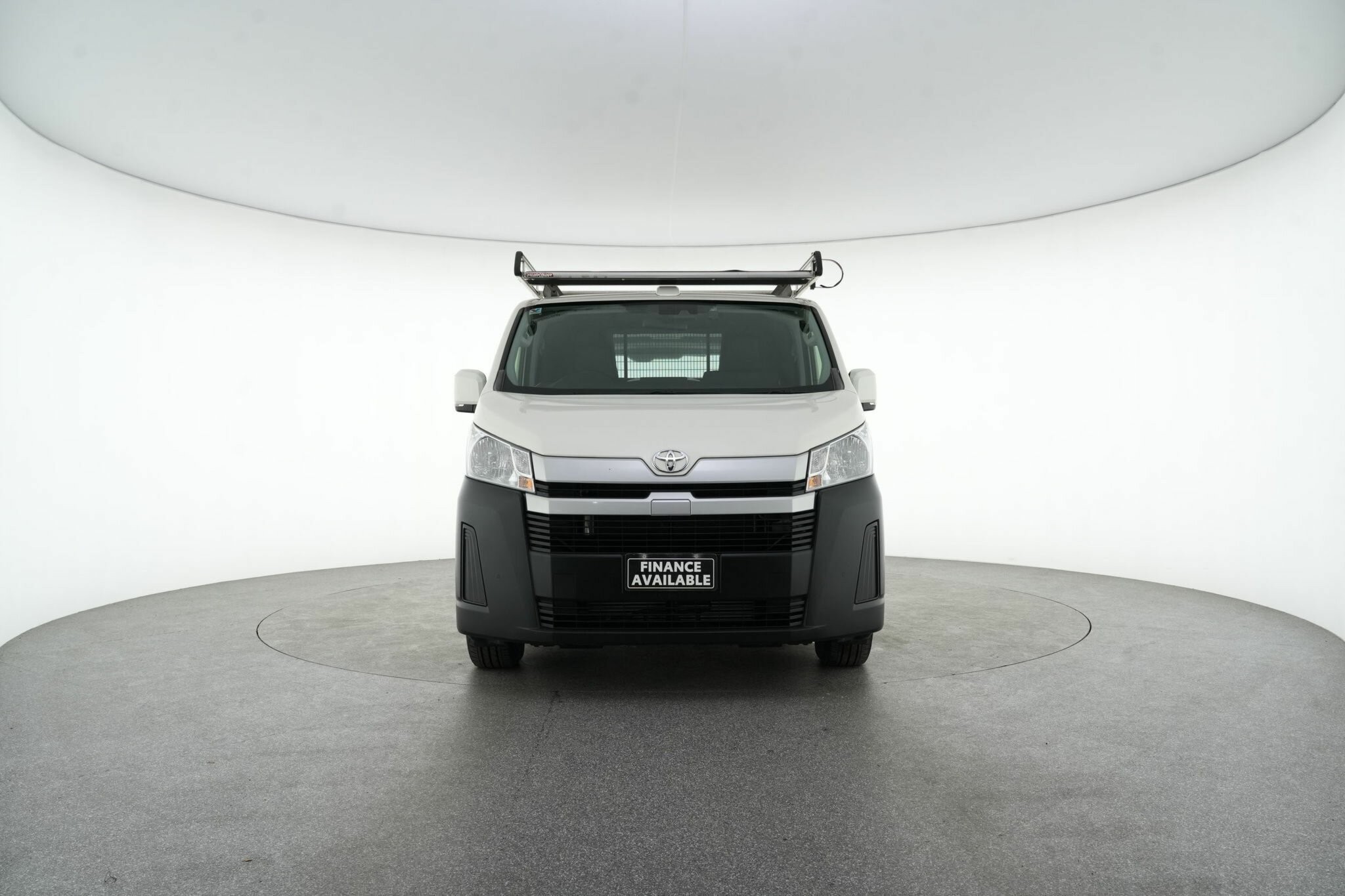 Toyota Hiace image 3