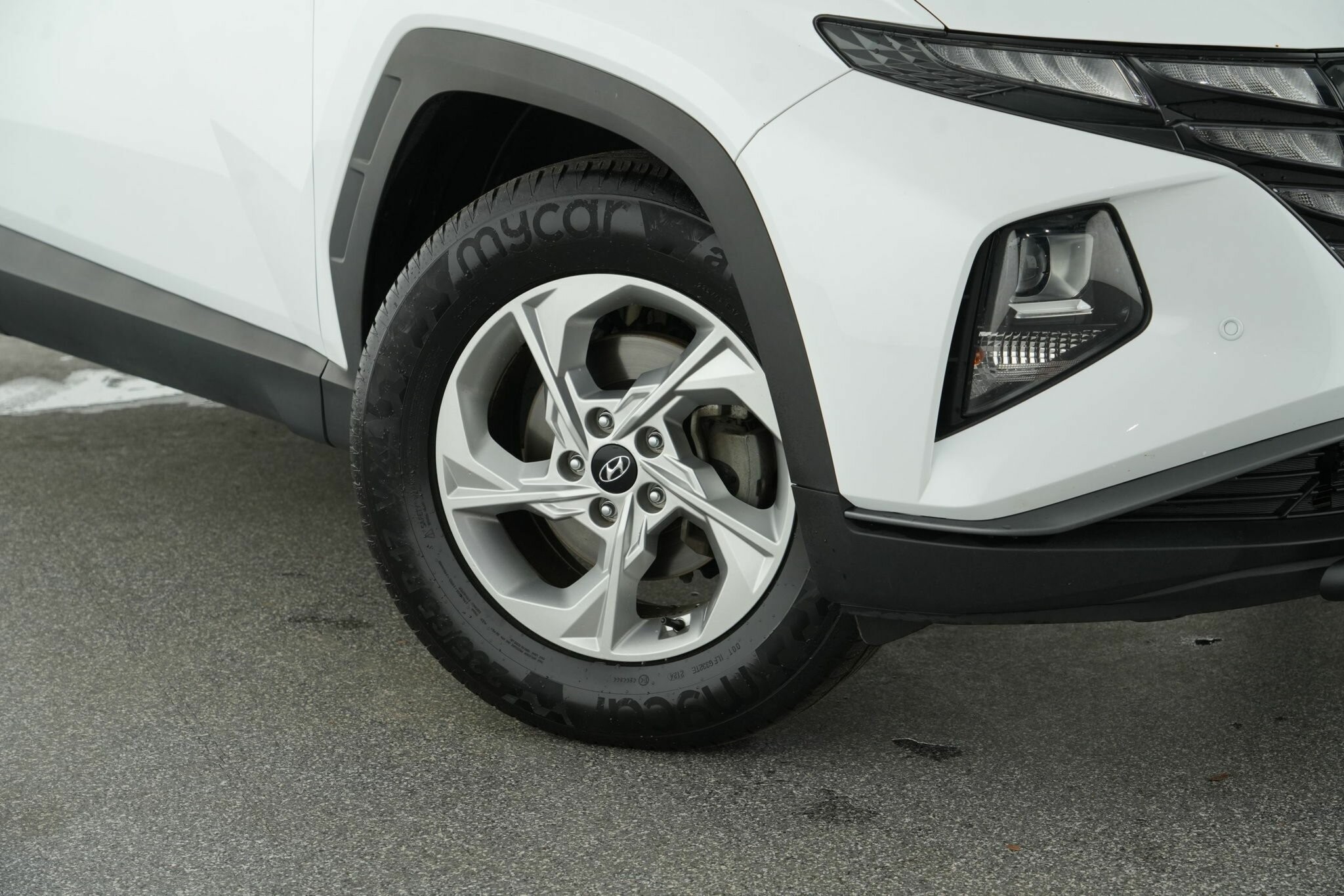 Hyundai Tucson image 2