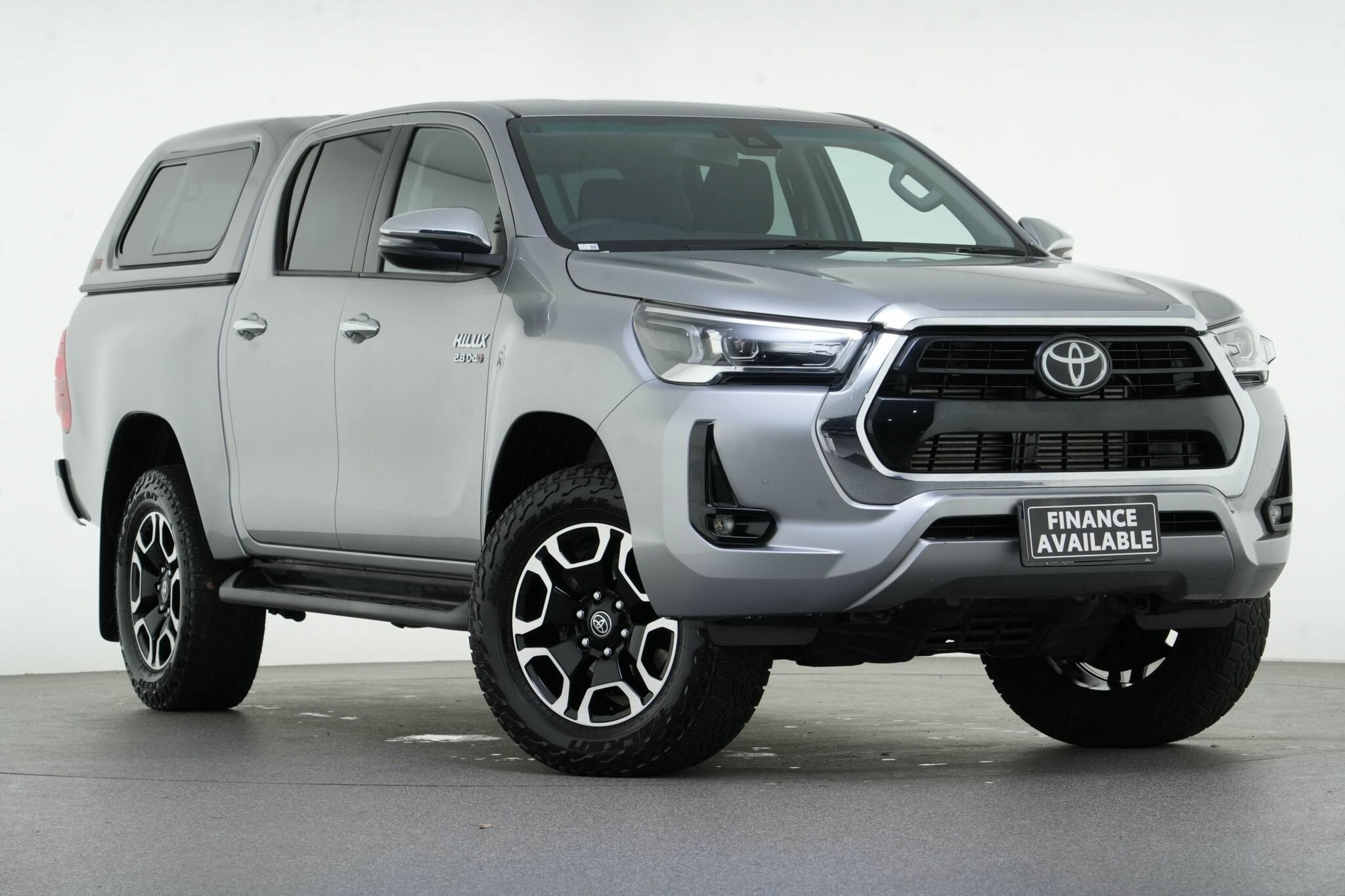 Toyota Hilux image 1