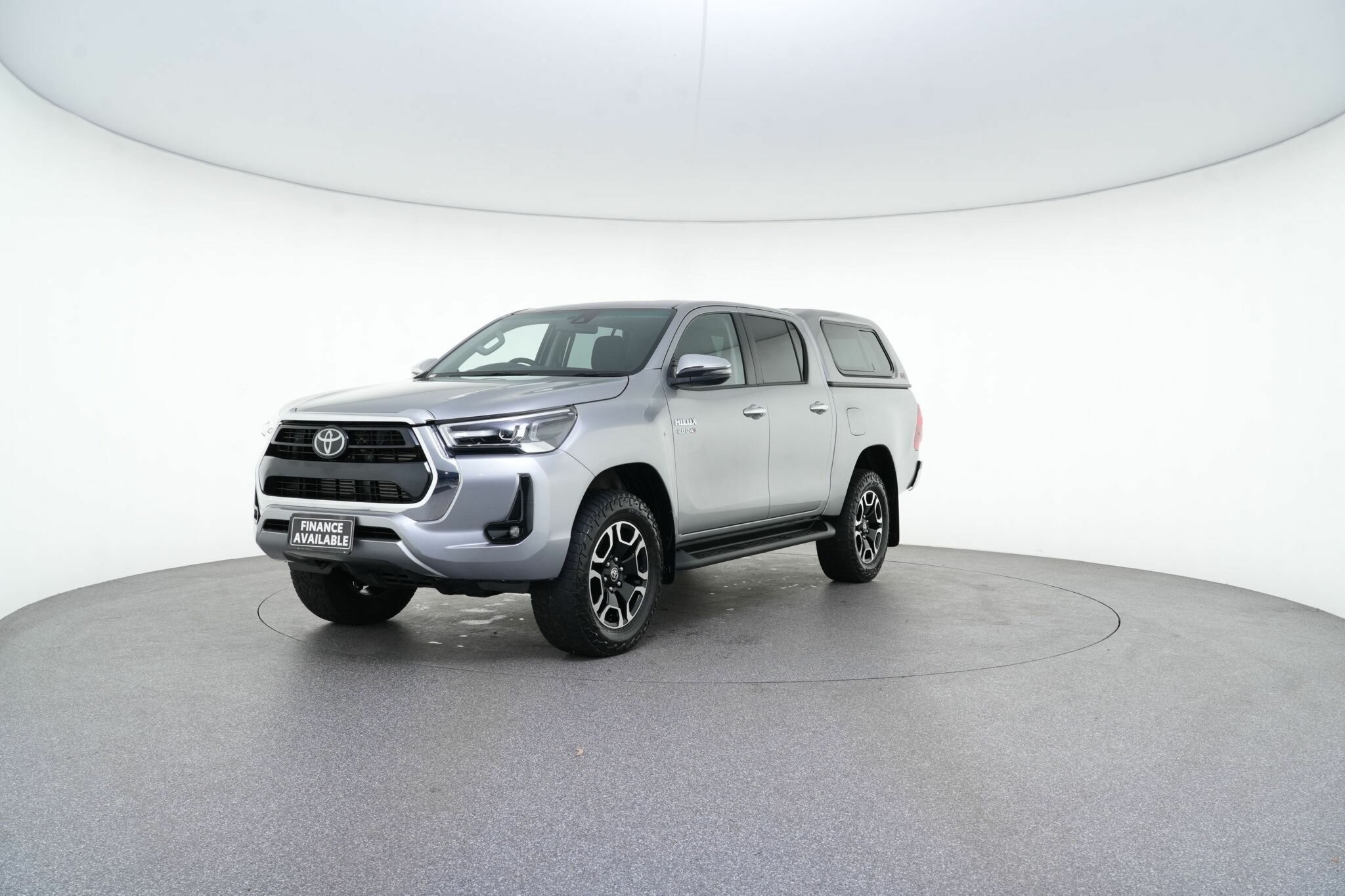 Toyota Hilux image 4