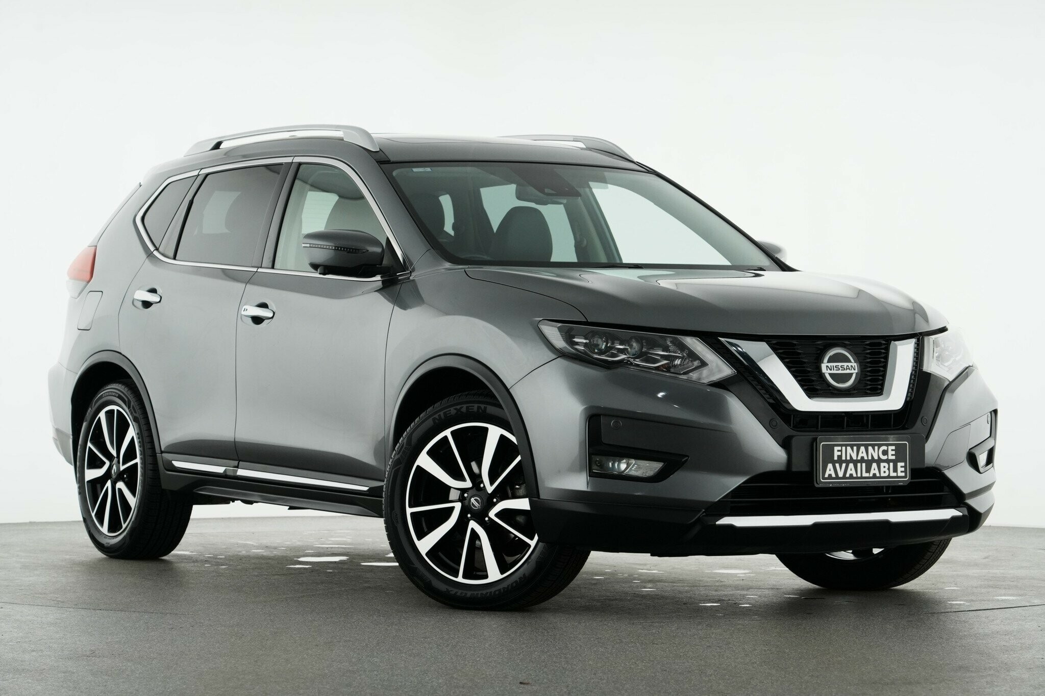 Nissan X-trail image 1