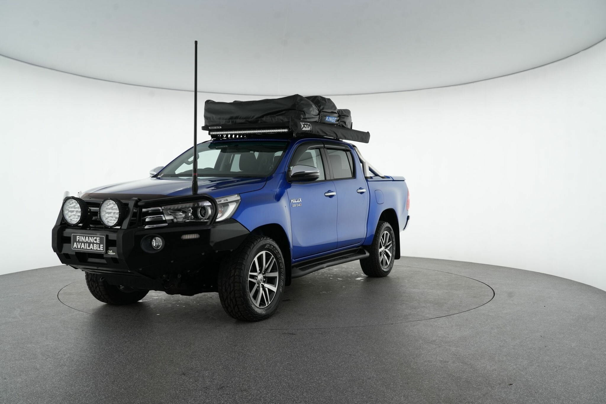 Toyota Hilux image 4