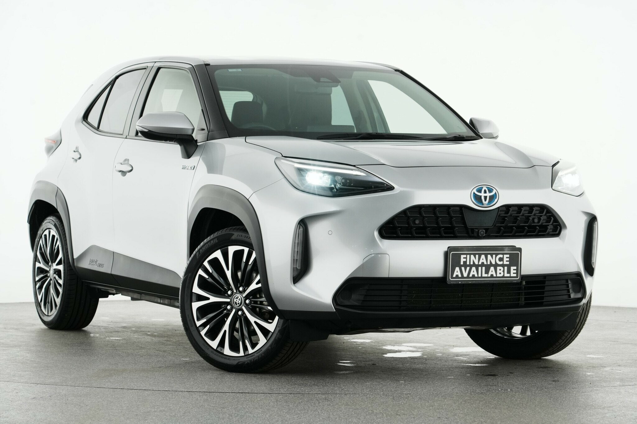 Toyota Yaris Cross image 1