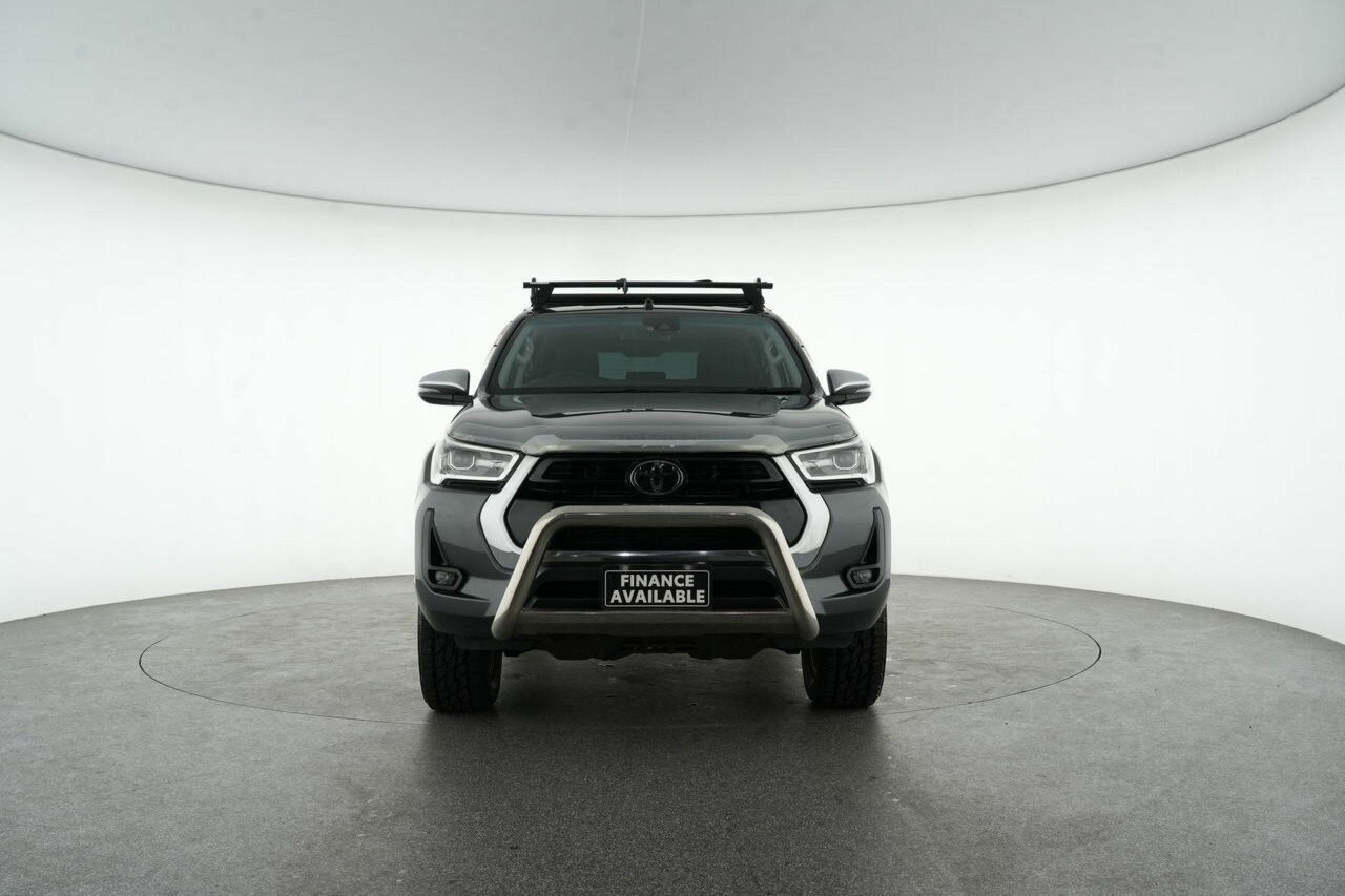 Toyota Hilux image 3