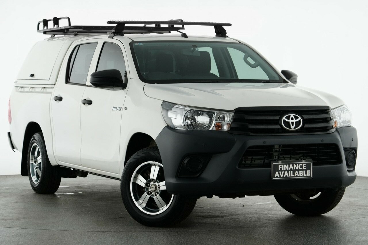 Toyota Hilux image 1