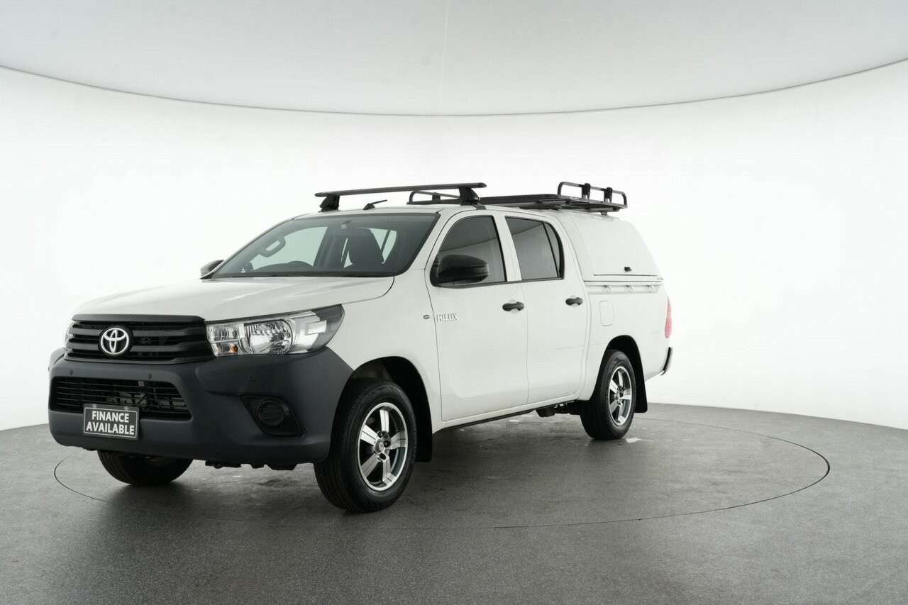 Toyota Hilux image 4