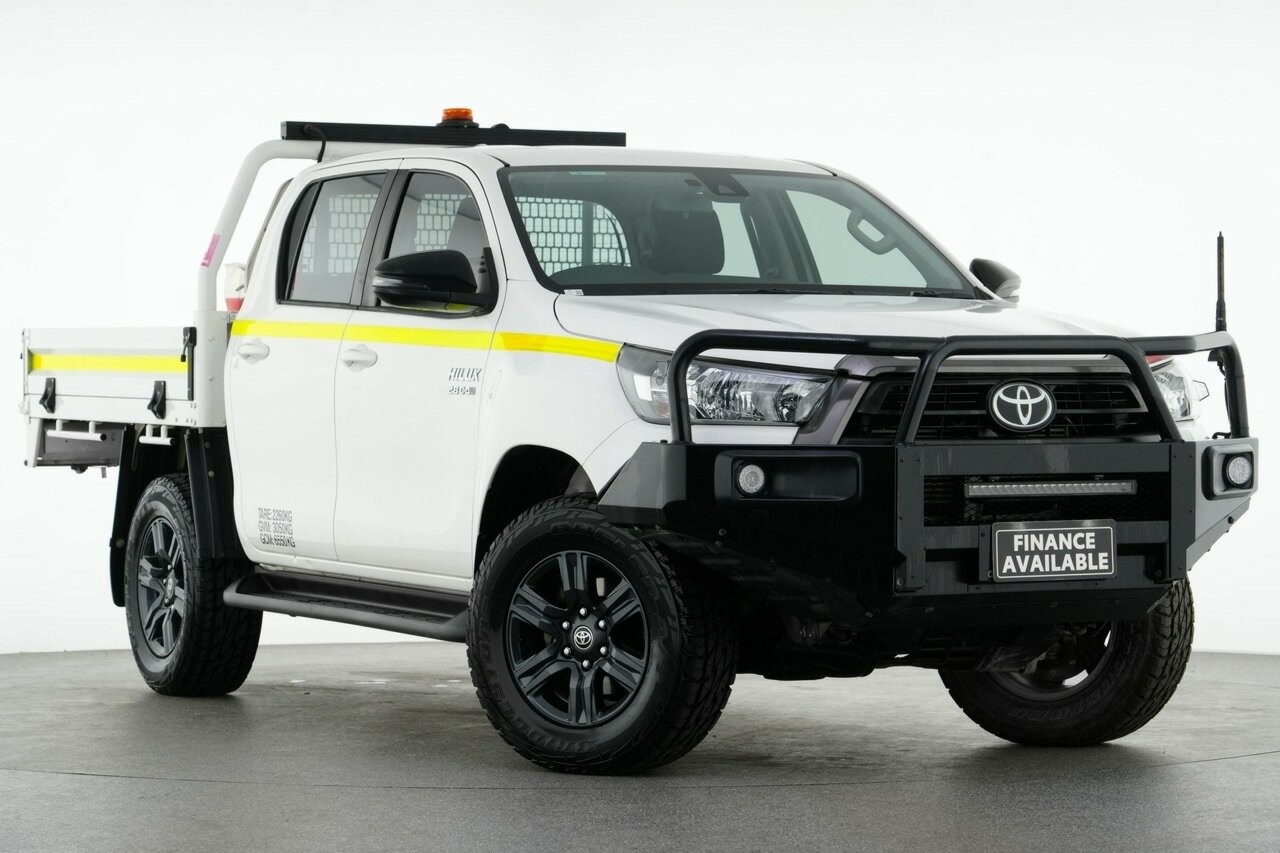Toyota Hilux image 1
