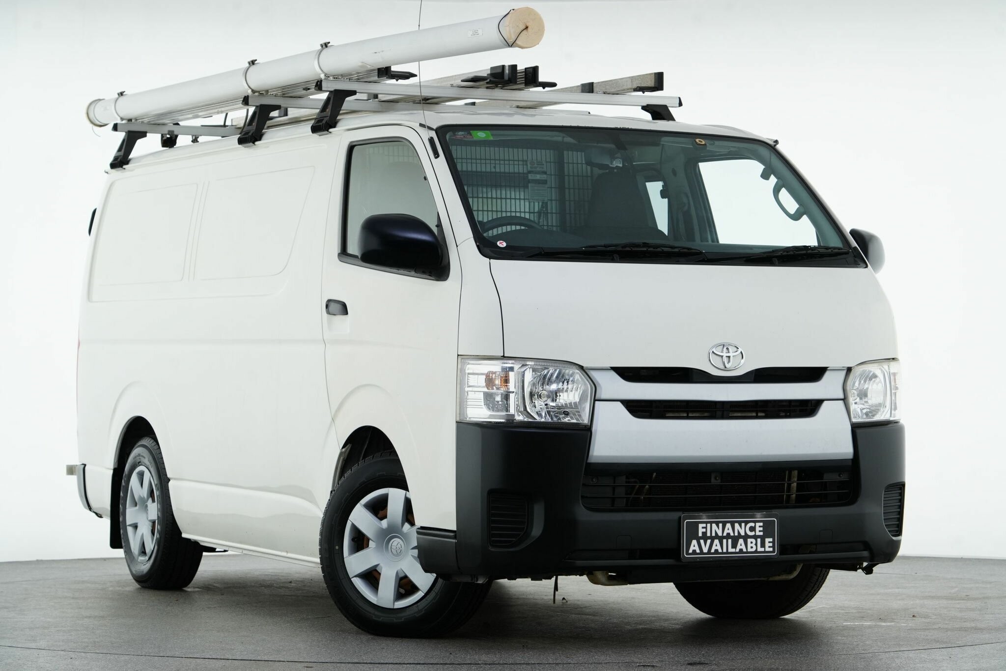 Toyota Hiace image 1