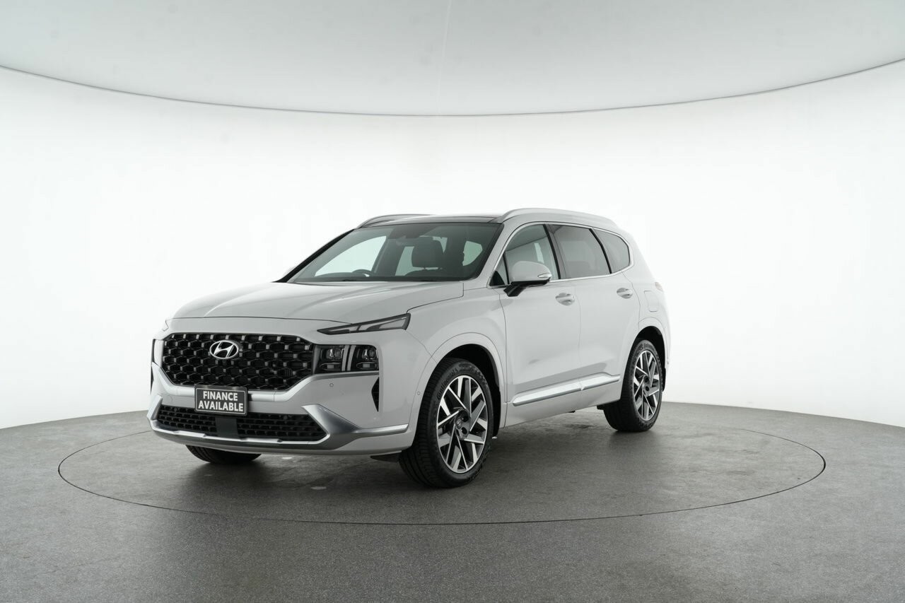 Hyundai Santa Fe image 4