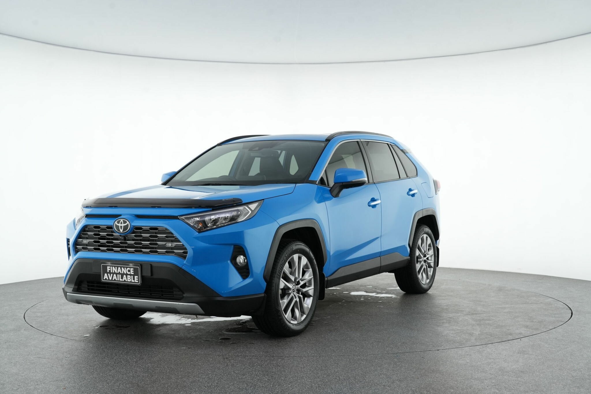 Toyota Rav4 image 4