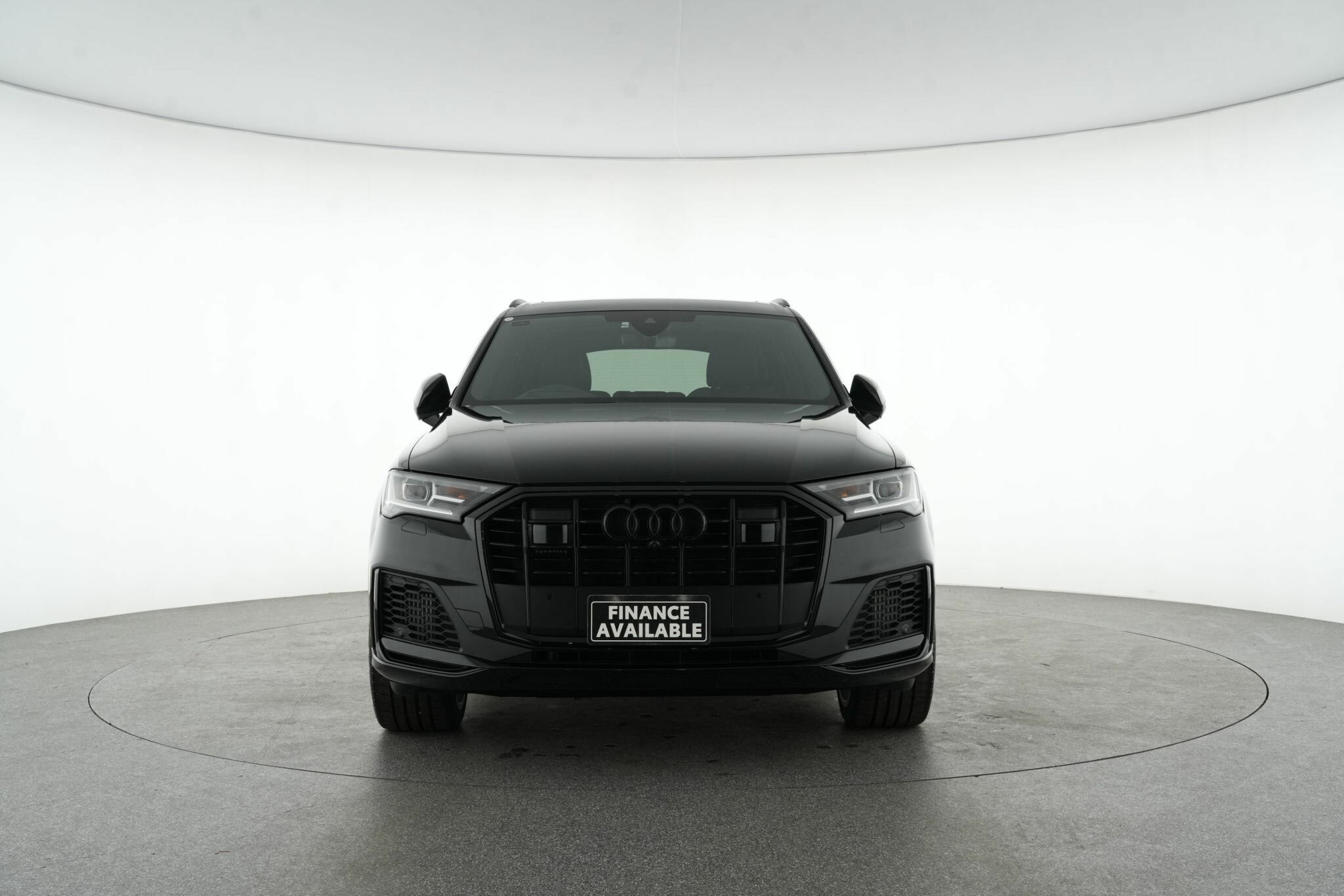 Audi Q7 image 3