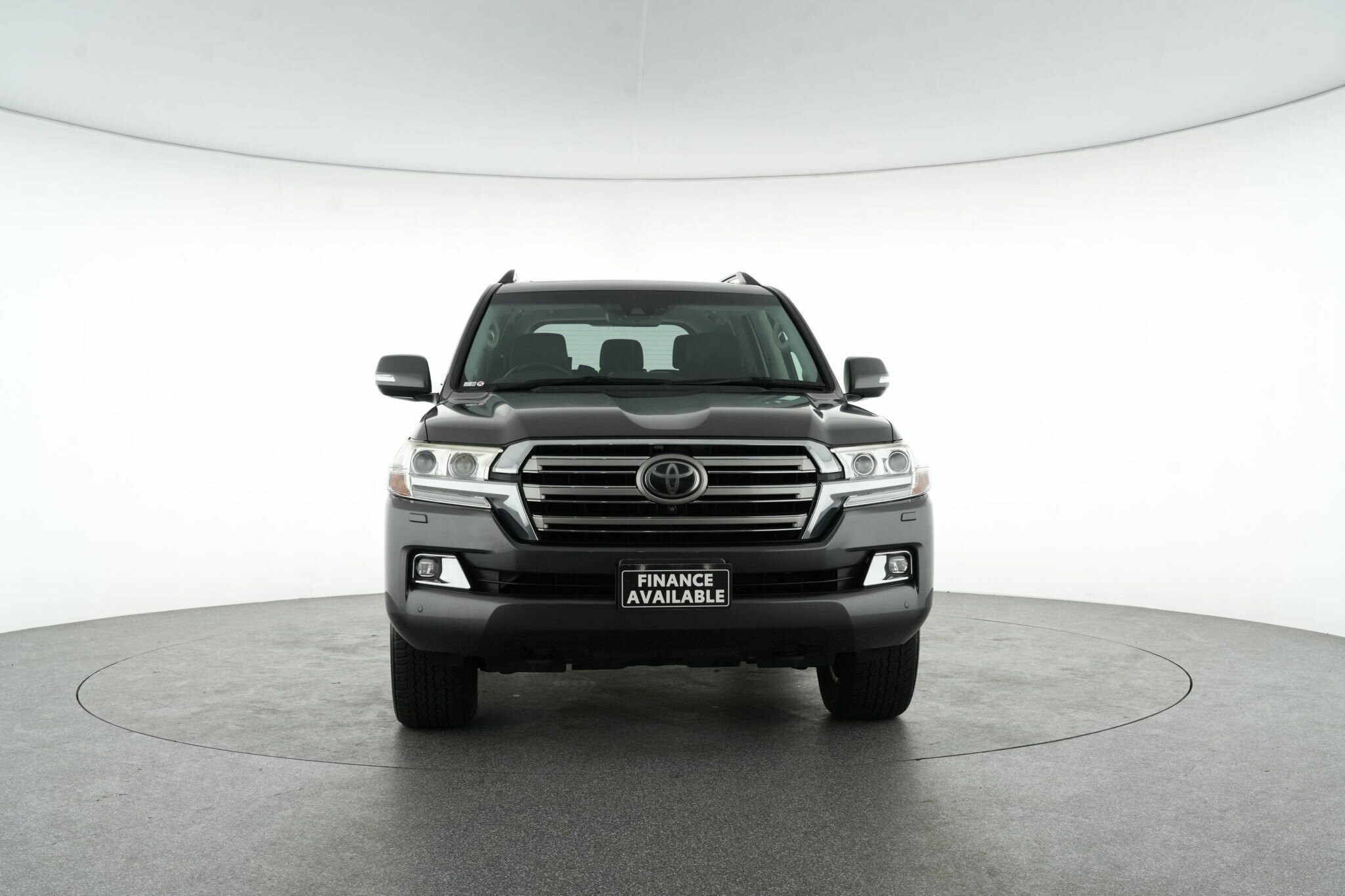 Toyota Landcruiser image 3