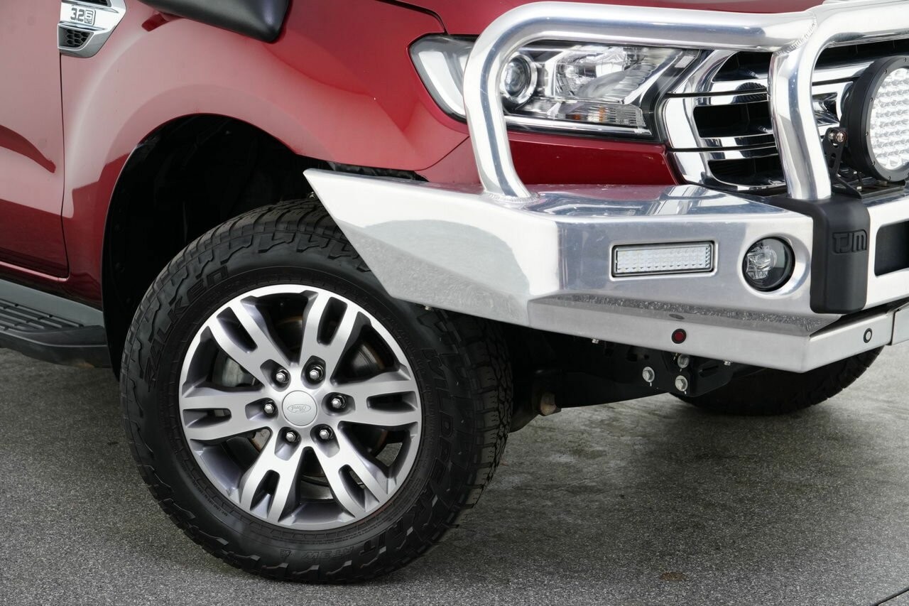 Ford Everest image 2