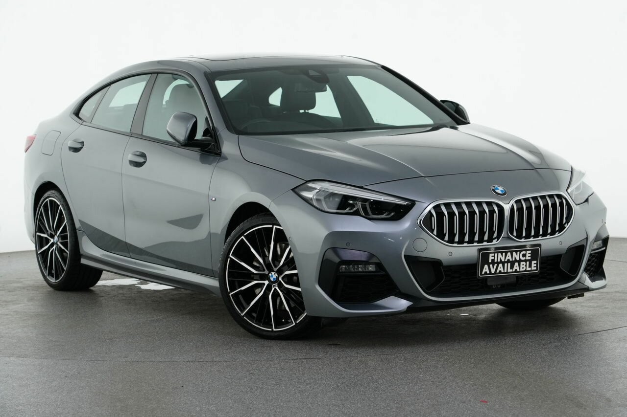 BMW 2 Series image 1