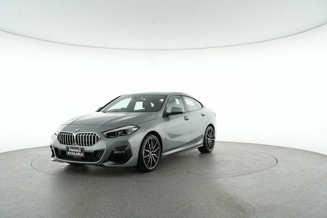 BMW 2 Series image 3