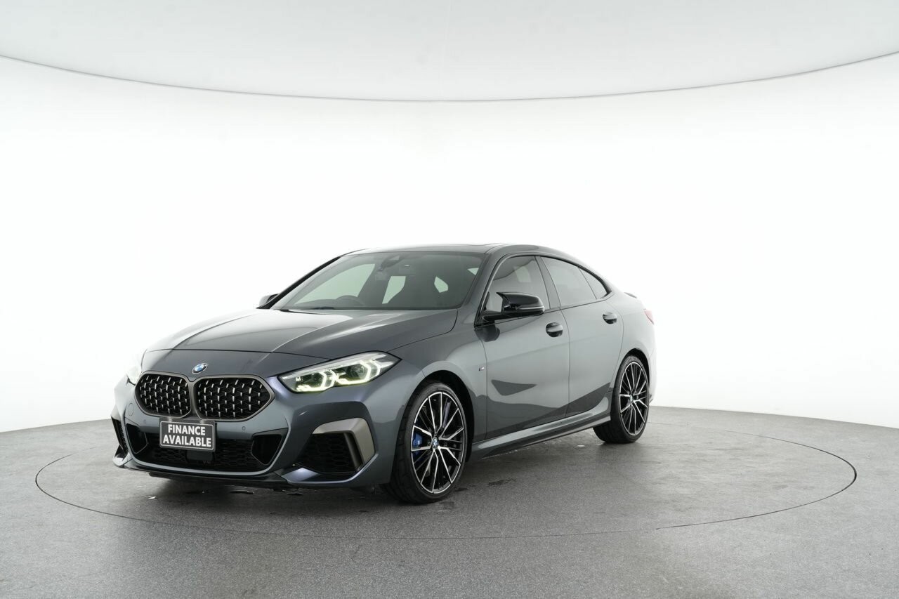 BMW 2 Series image 4