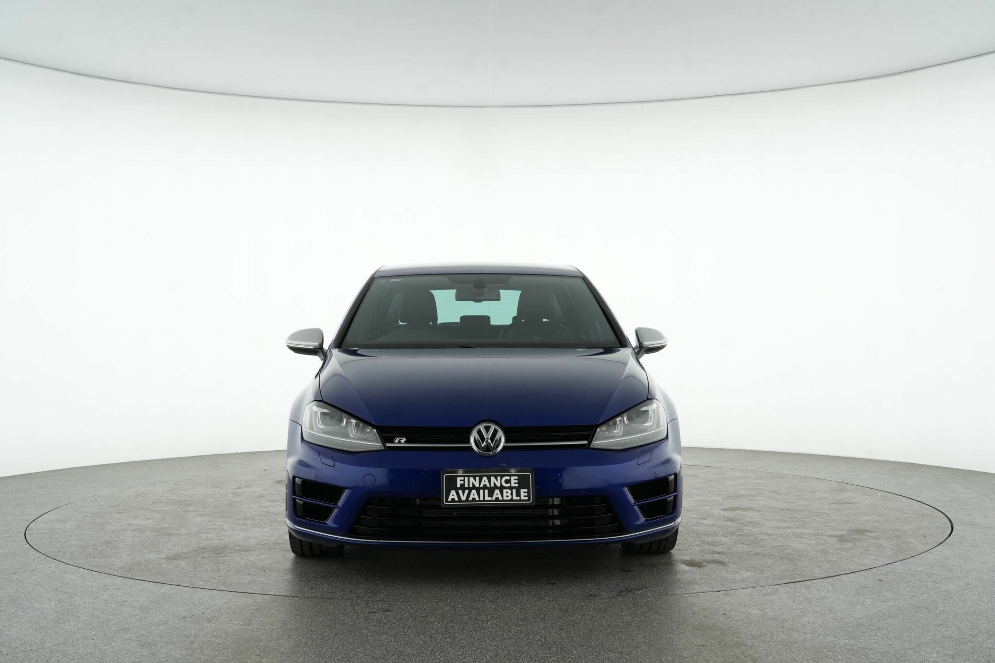 Volkswagen Golf image 3