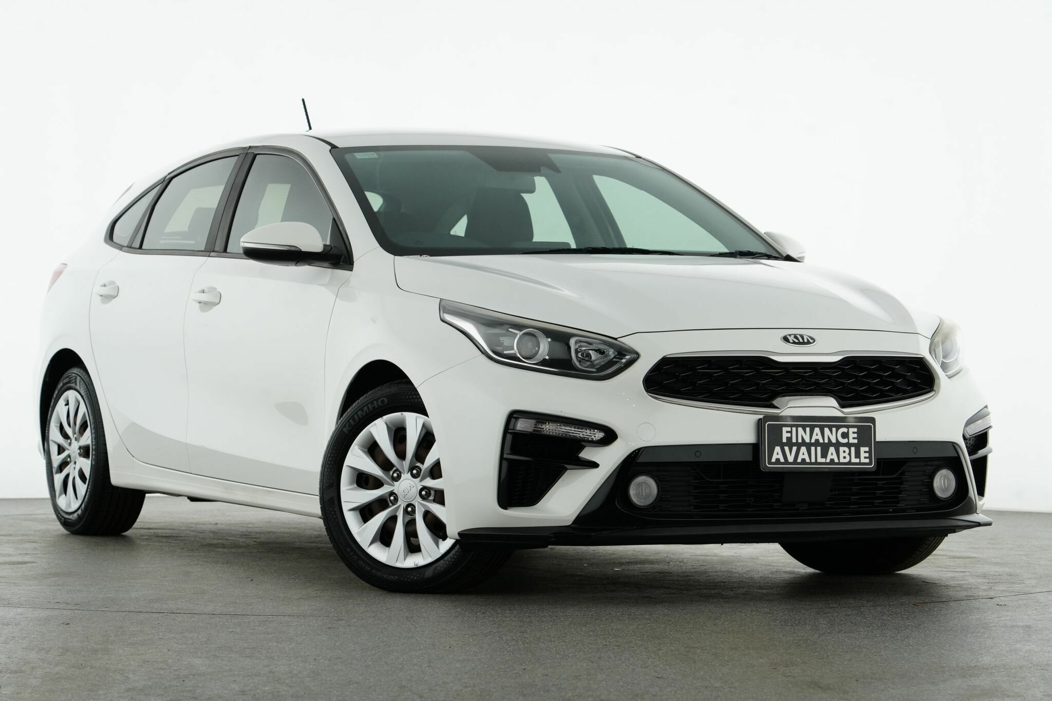 Kia Cerato image 1
