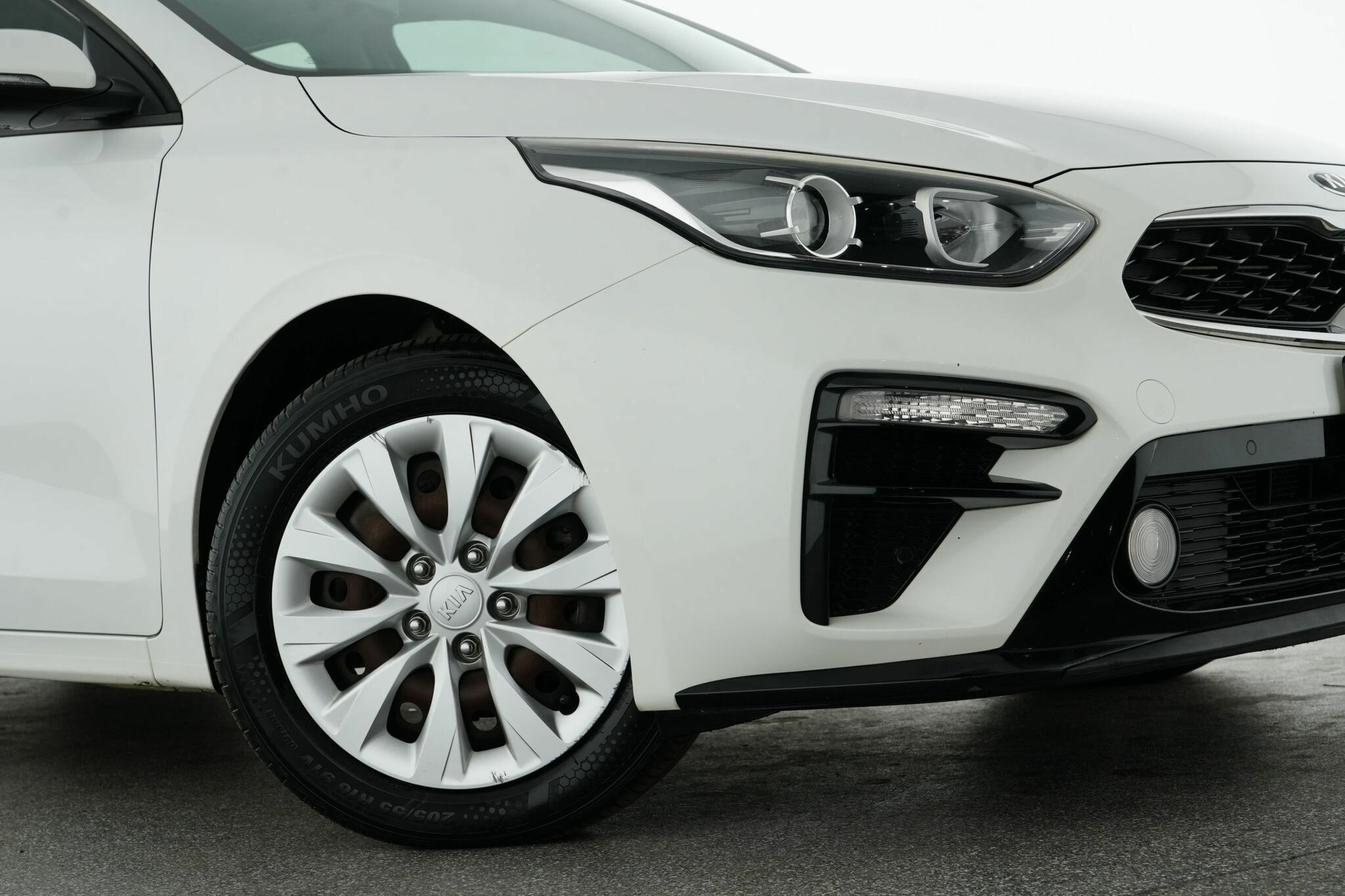 Kia Cerato image 2