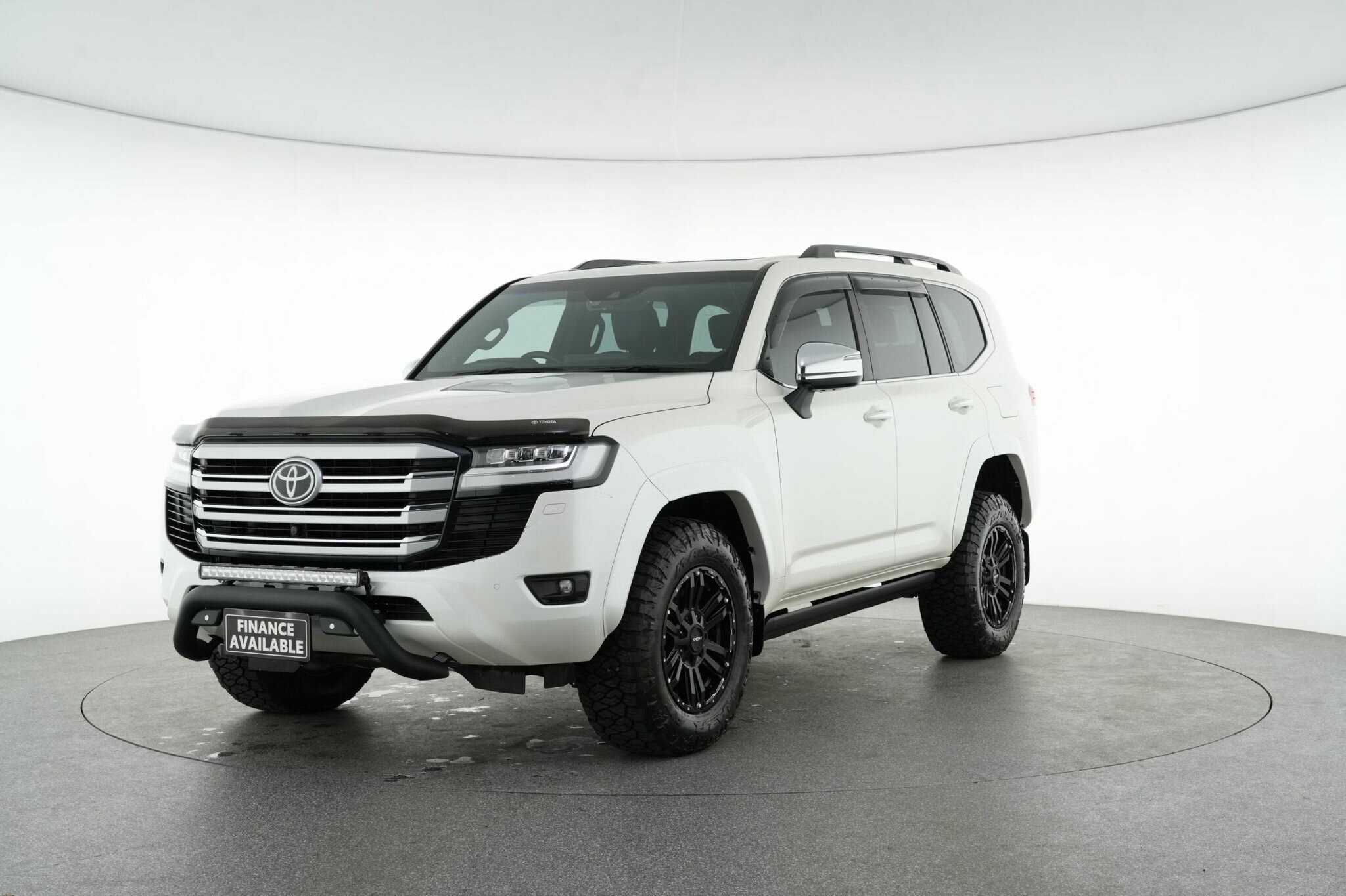 Toyota Landcruiser image 4