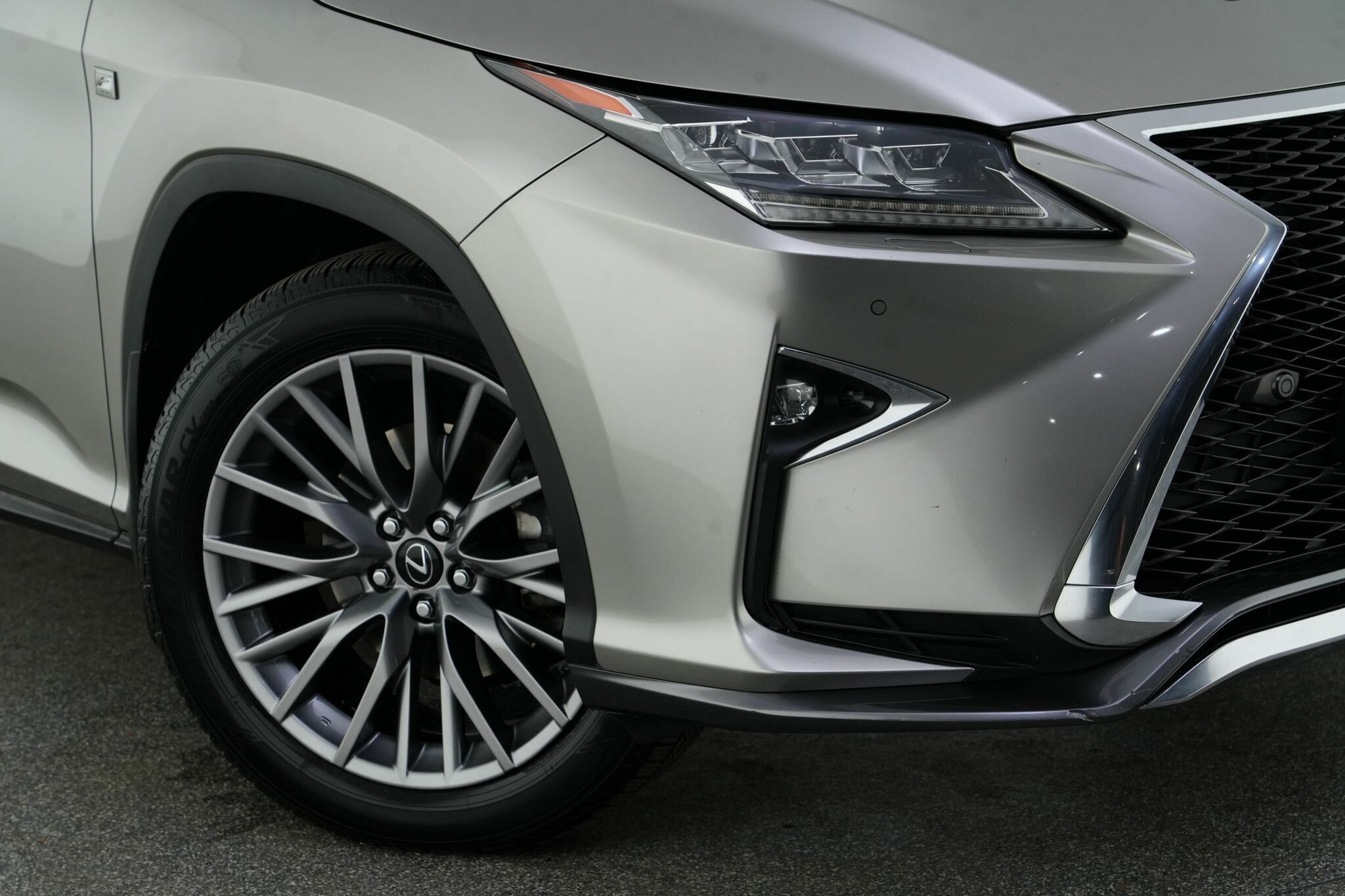Lexus Rx image 2