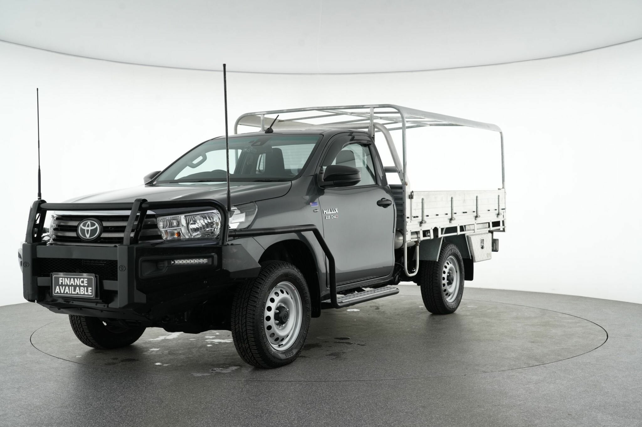 Toyota Hilux image 4