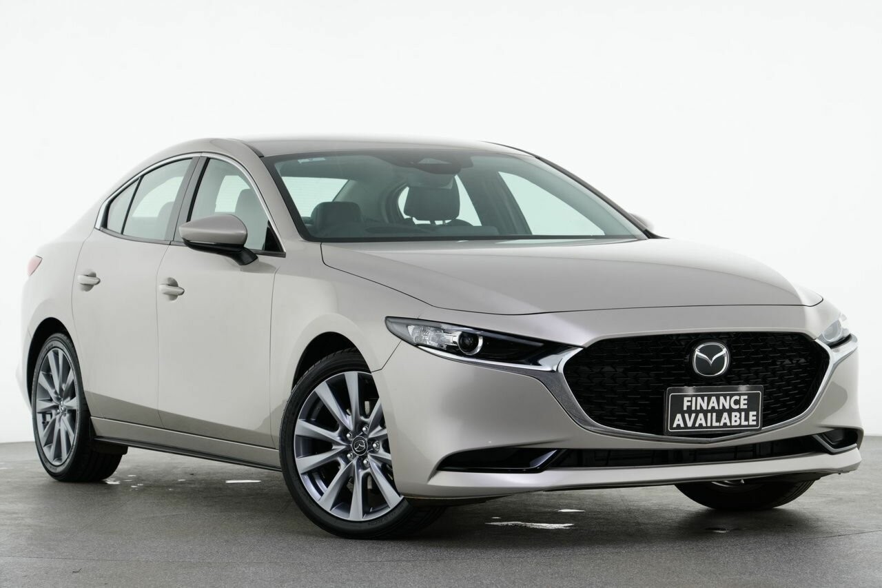 Mazda 3 image 1