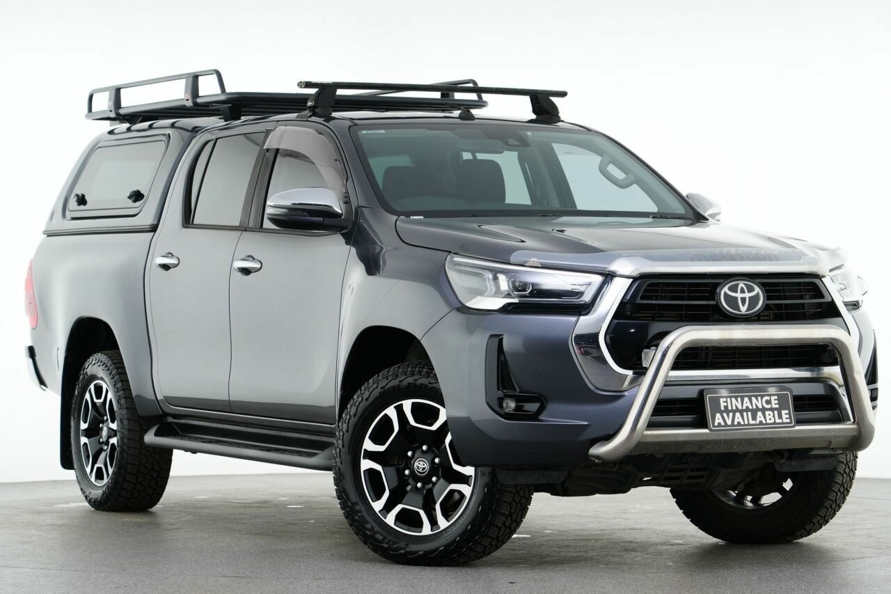 Toyota Hilux image 1