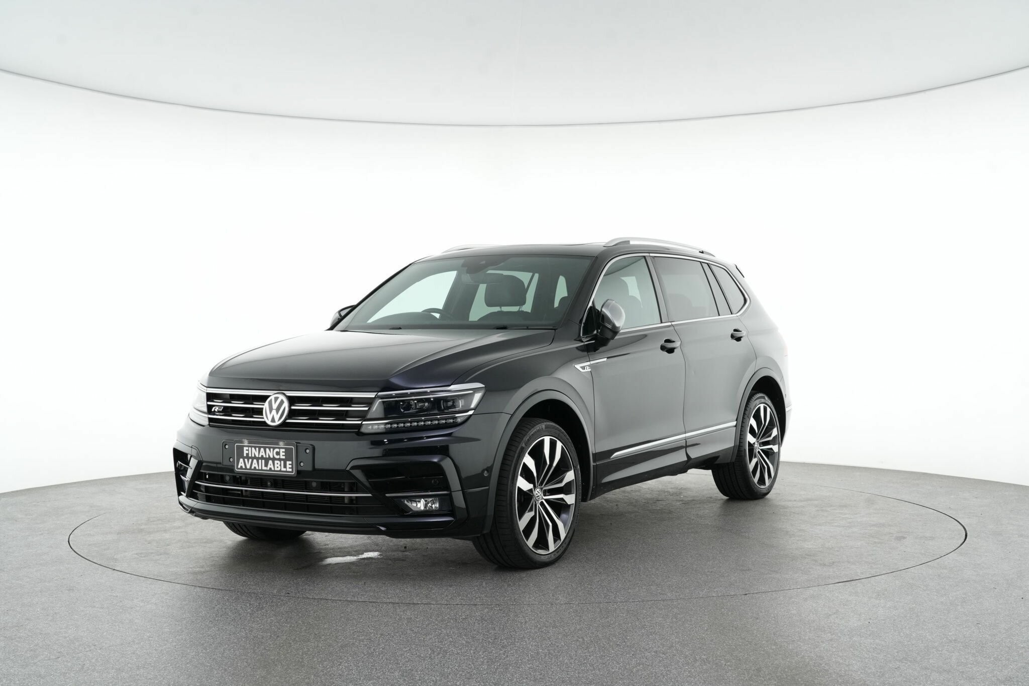 Volkswagen Tiguan image 4