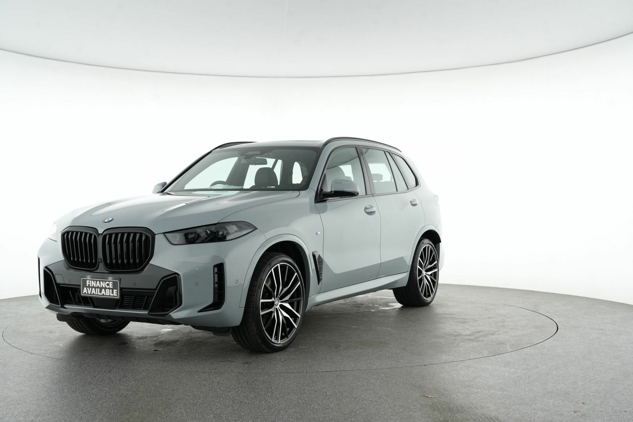 BMW X5 image 4