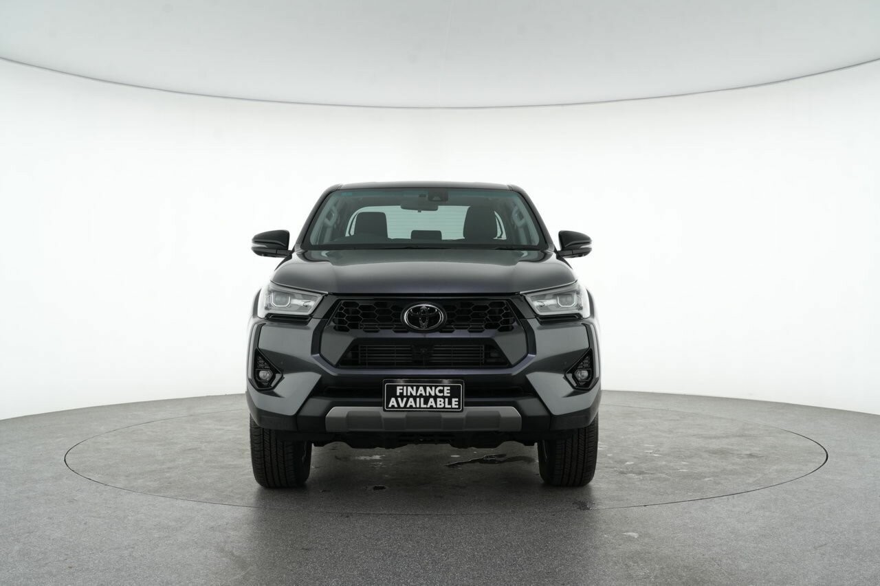 Toyota Hilux image 3
