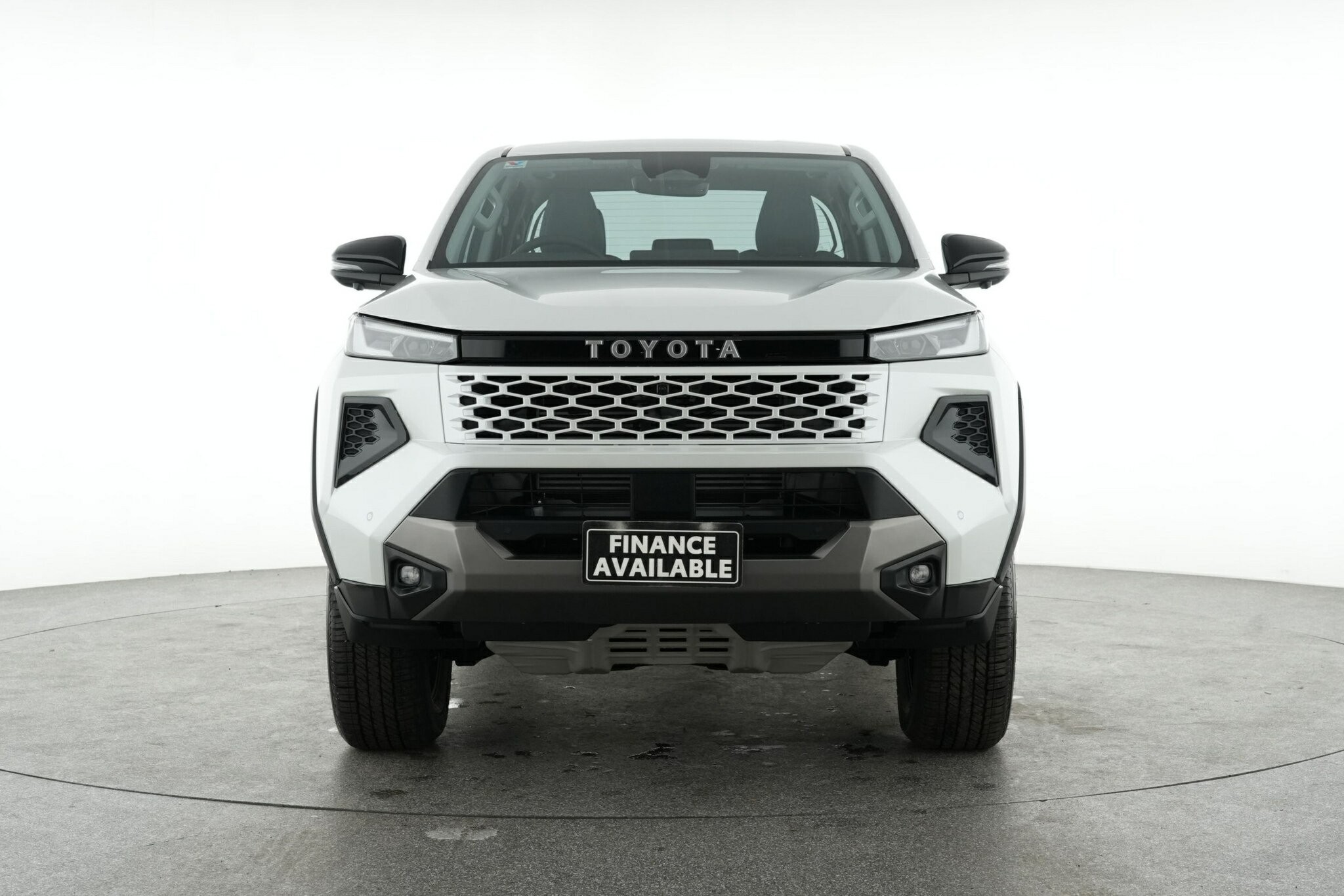 Toyota Hilux image 3