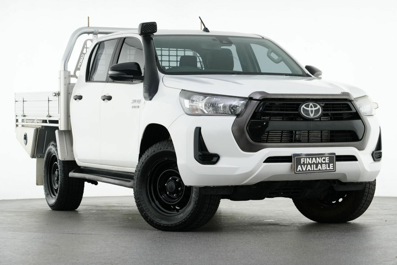 Toyota Hilux image 1