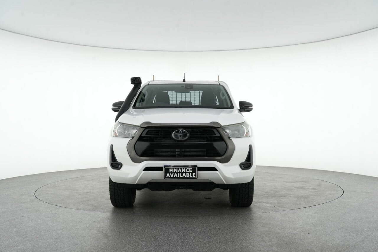 Toyota Hilux image 3