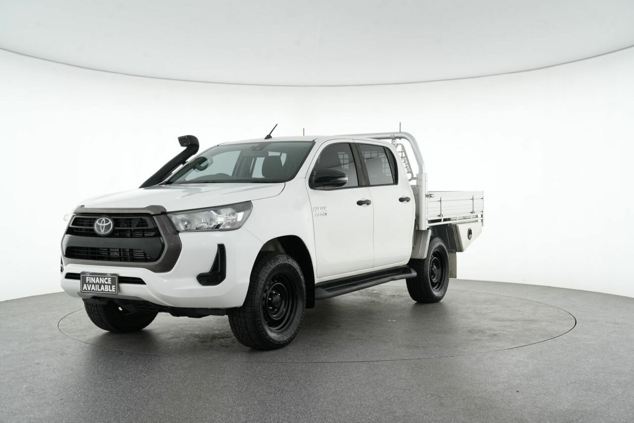 Toyota Hilux image 4