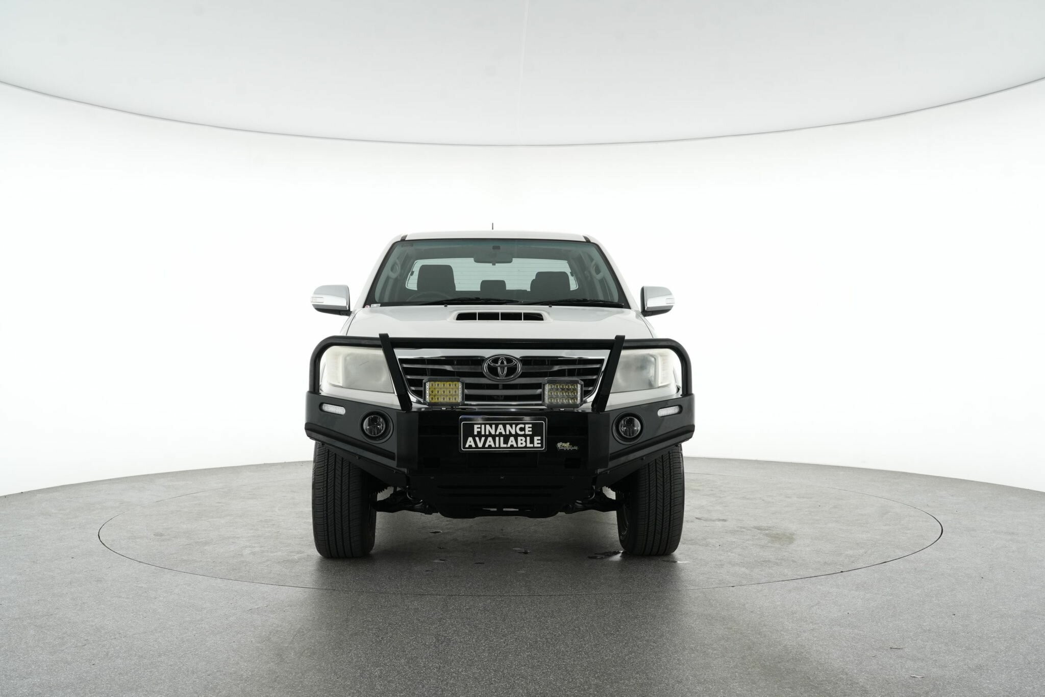 Toyota Hilux image 3