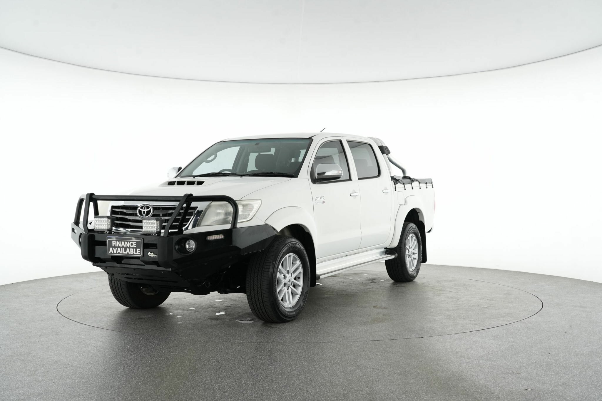 Toyota Hilux image 4