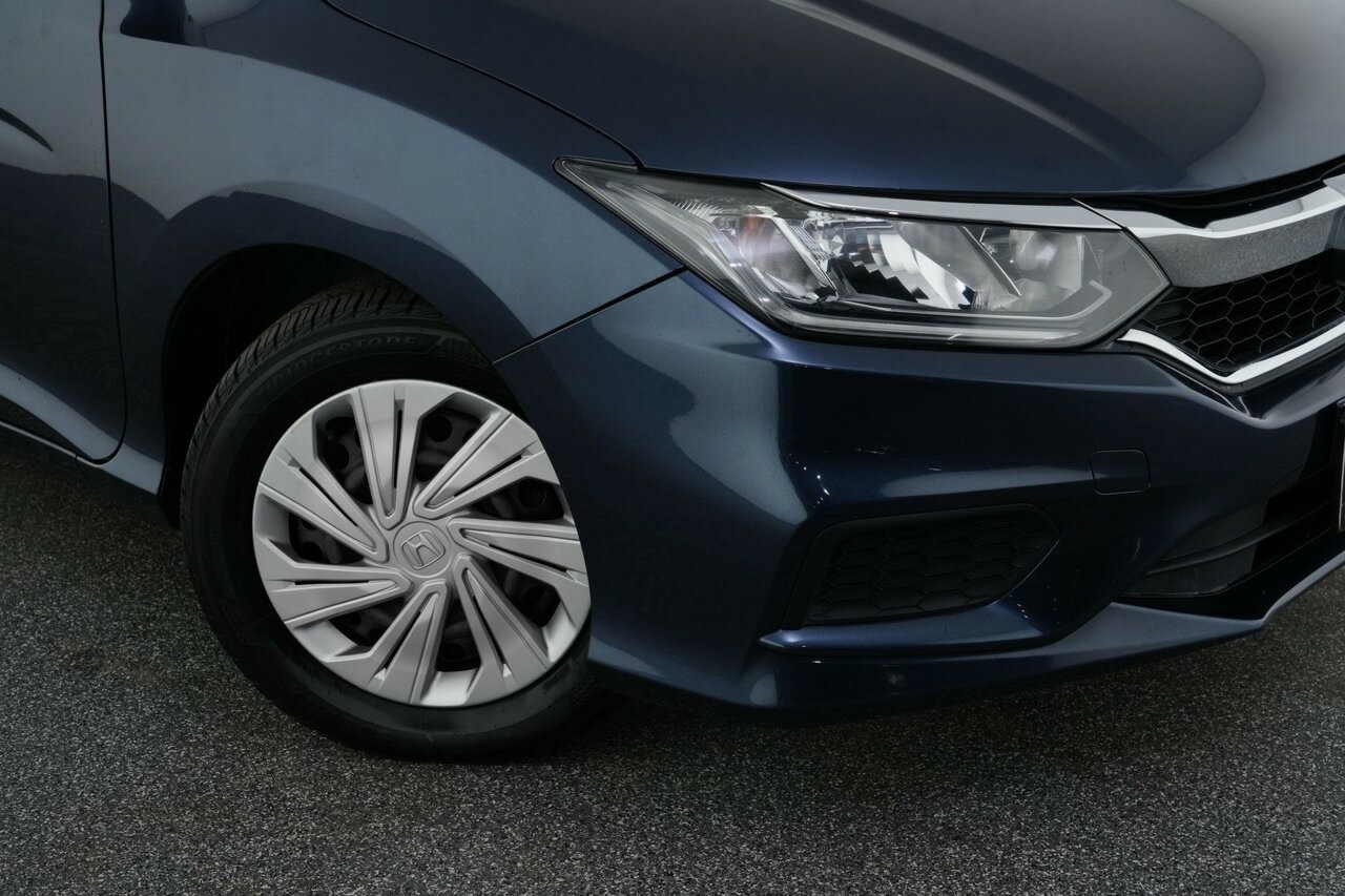Honda City image 2