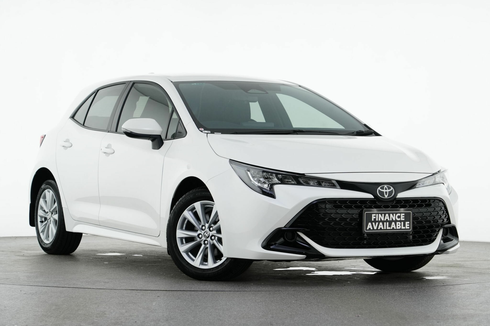 Toyota Corolla image 1