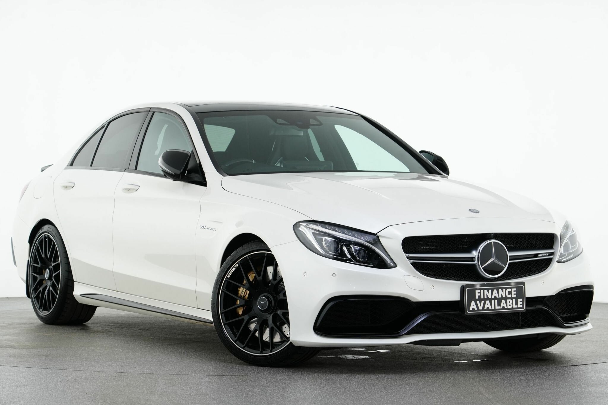 Mercedes Benz C-class image 1