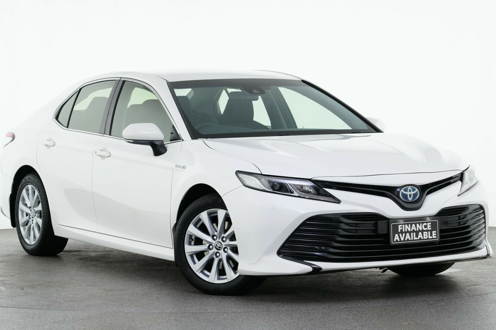 Toyota Camry image 1