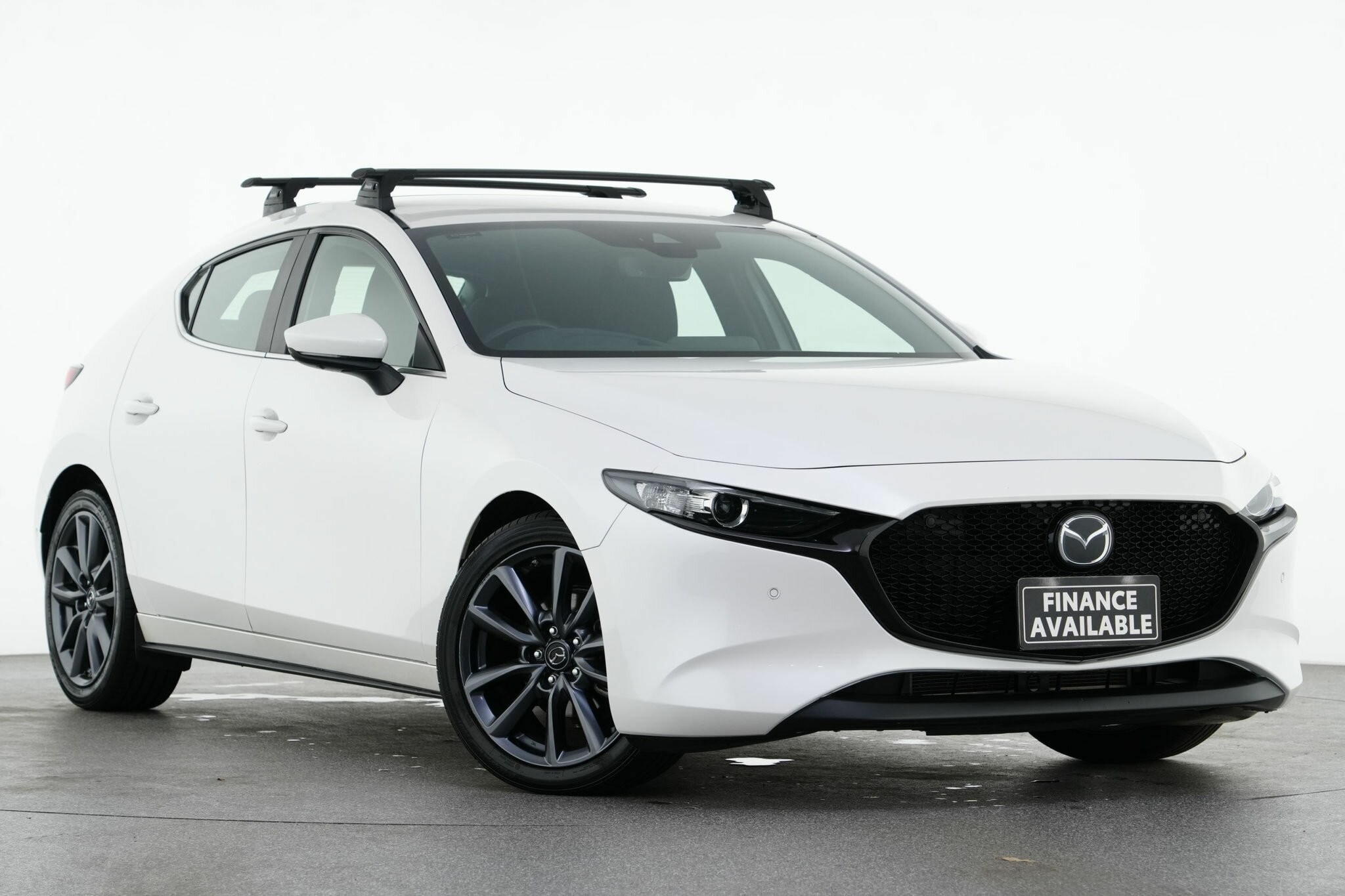 Mazda 3 image 1