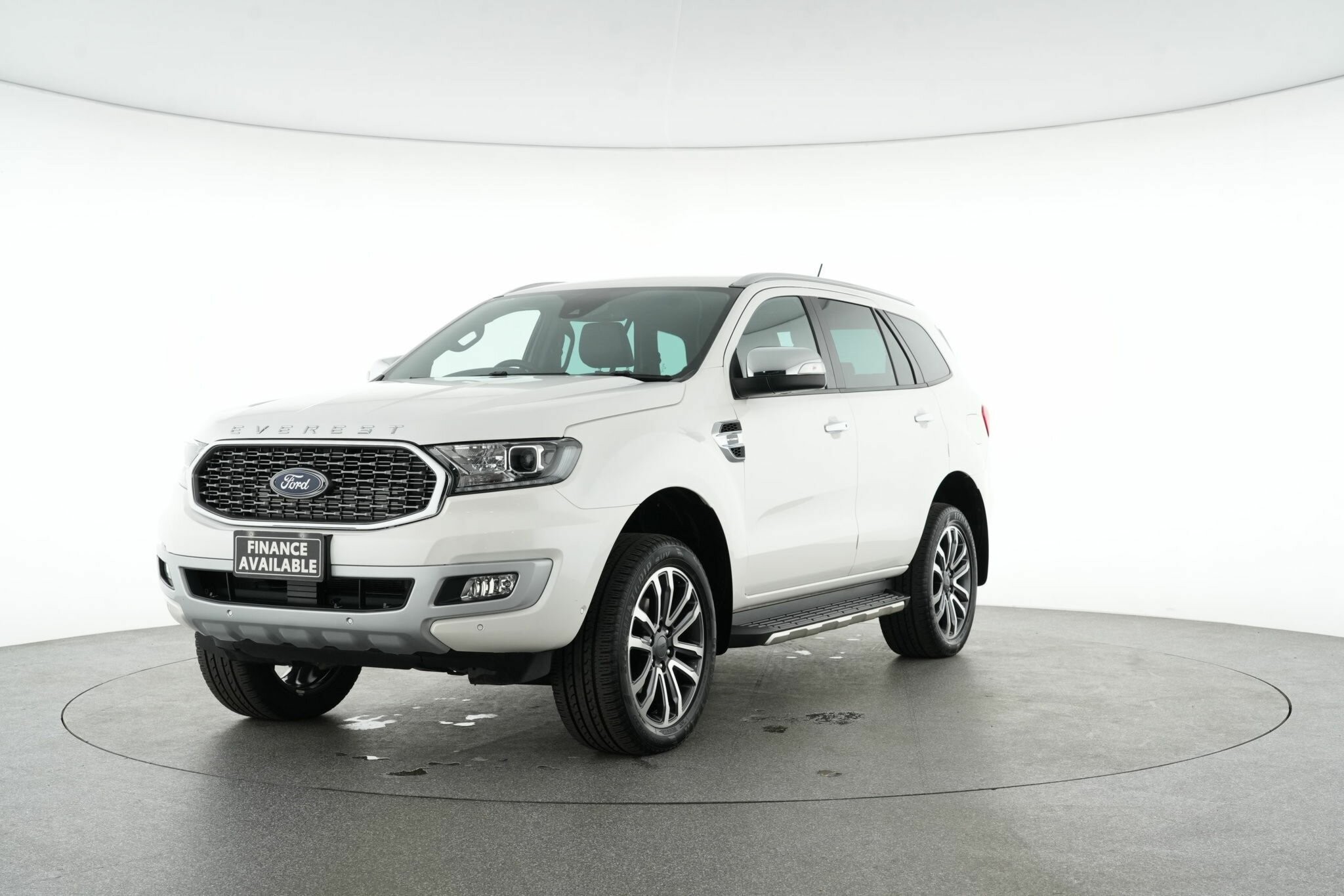 Ford Everest image 4