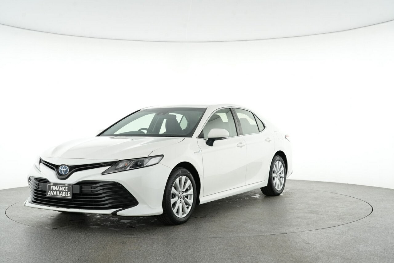 Toyota Camry image 3